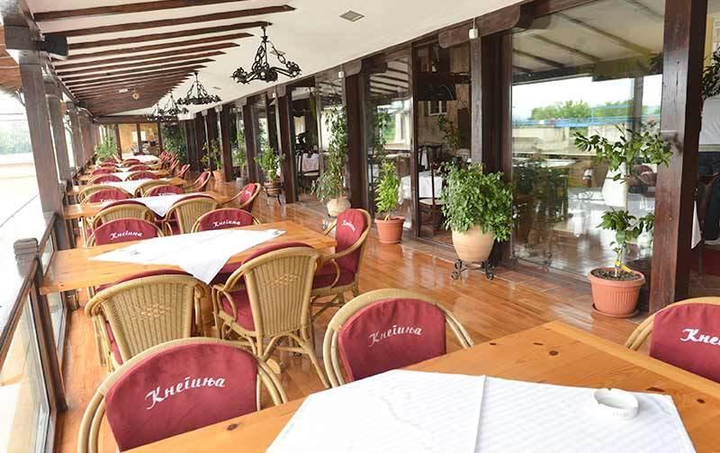 Motel Kneginja ชาชาค ภายนอก รูปภาพ