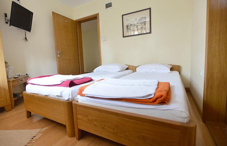 Motel Kneginja ชาชาค ห้อง รูปภาพ